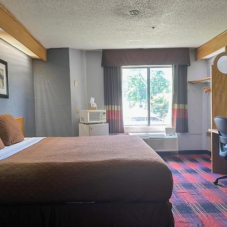 Classic Inn By Oyo I- 240 Near Memphis Airport Εξωτερικό φωτογραφία